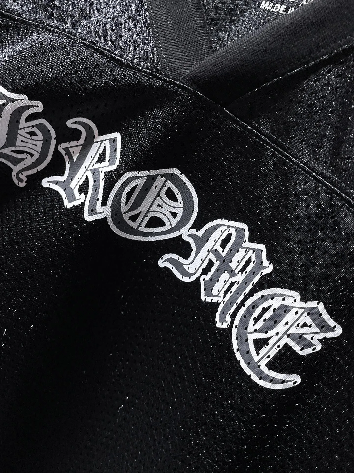 P216 Chrome Hearts 25ss customized version of the high-weight fabric of the jersey. Chrome mattyboy official website limited flower arm ice hockey jersey. Counter synchronization. Re-engraved version 1:1. Recommended color: black, limited blue, limited green. Number of yards: S, M, L, XL.